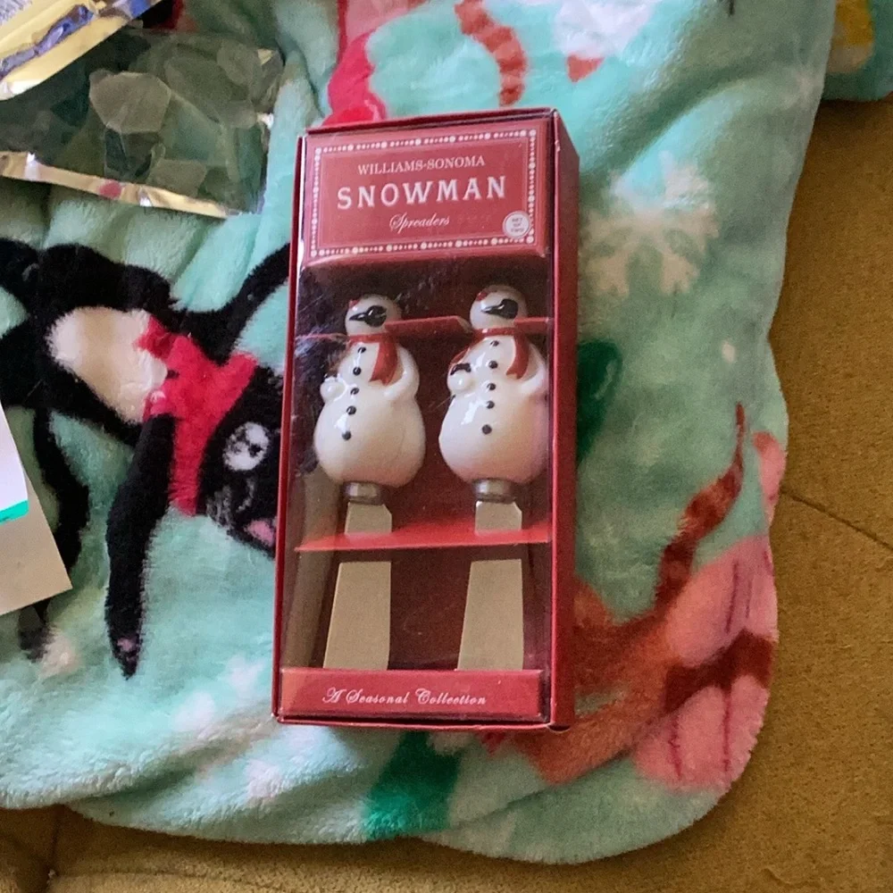 Williams Sonoma Holiday Snowman Knives Spreader